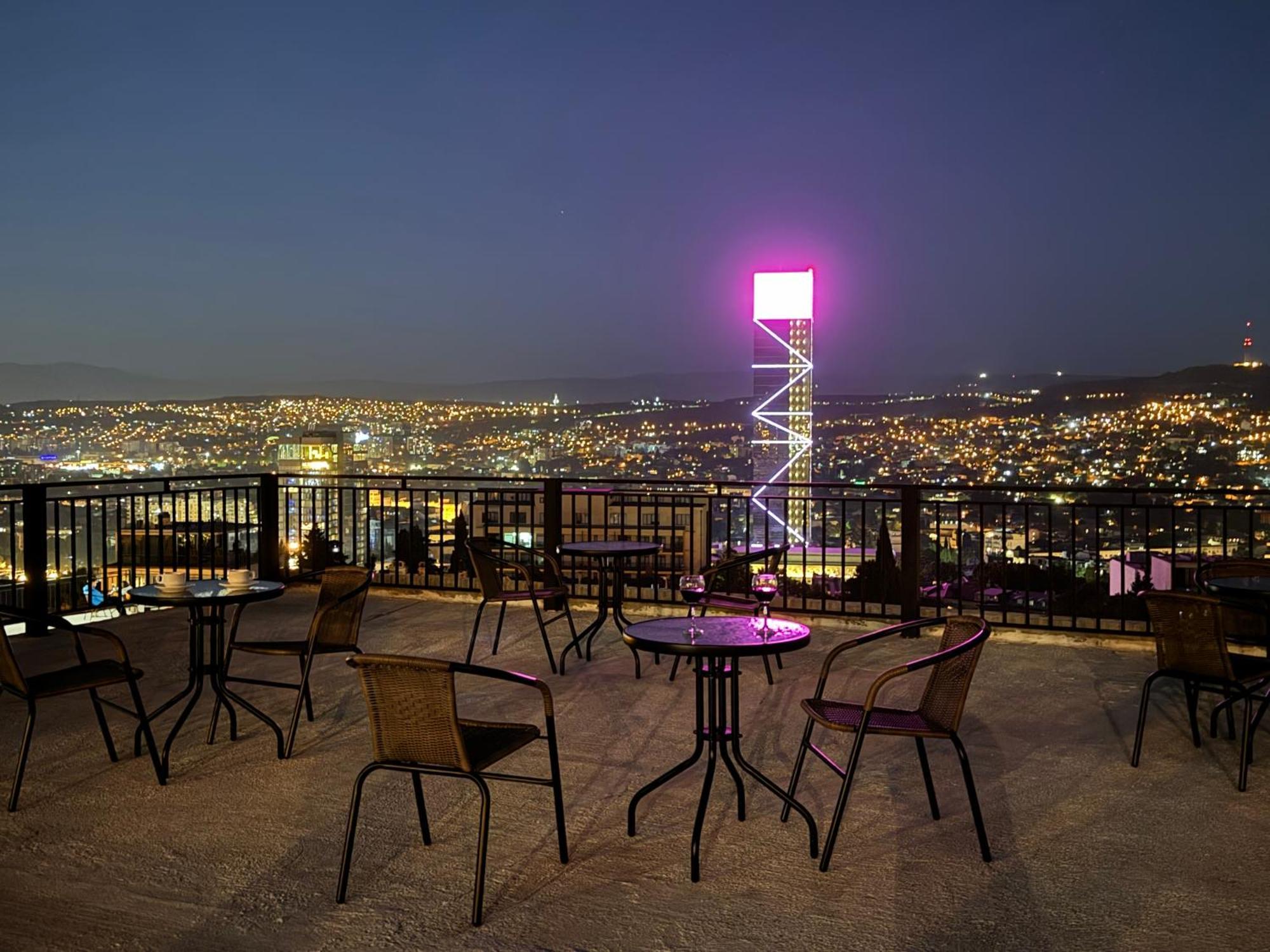 Brothers Apartments With Terrace In Old Tbilisi Exterior foto